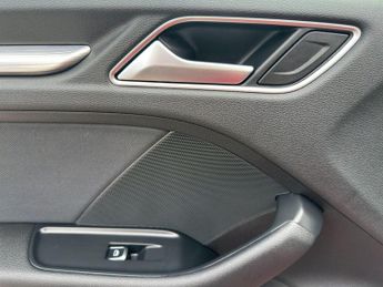 Audi A3 1.8 TFSI Sport Sportback S Tronic quattro Euro 6 (s/s) 5dr