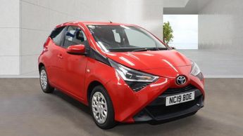 Toyota AYGO VVT-I X-PLAY