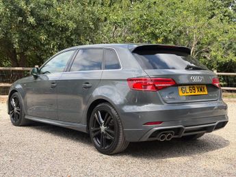 Audi A3 1.5 TFSI CoD 35 S line Sportback S Tronic Euro 6 (s/s) 5dr