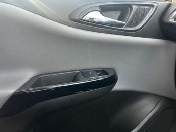 Vauxhall Corsa 1.2i SE Euro 6 5dr