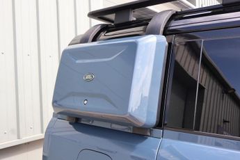 Land Rover Defender 110 250 HARD TOP HUGE SPEC OUTSTANDING EXAMPLE
