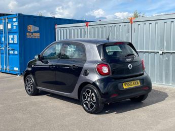 Smart Forfour PRIME PREMIUM PLUS T SAT NAV REAR CAMERA £20 ROAD TAX PANORAMIC 