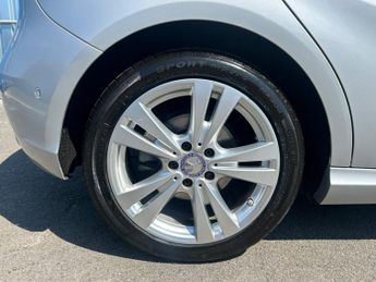 Mercedes-Benz A Class A 180 D SPORT EXECUTIVE  LEATHER INTERIOR REAR CAMERA SAT NAV AU