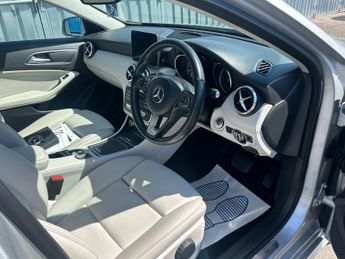 Mercedes-Benz A Class A 180 D SPORT EXECUTIVE  LEATHER INTERIOR REAR CAMERA SAT NAV AU