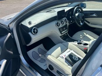 Mercedes-Benz A Class A 180 D SPORT EXECUTIVE  LEATHER INTERIOR REAR CAMERA SAT NAV AU