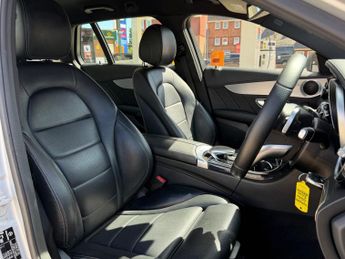 Mercedes-Benz C Class C220 D AMG LINE