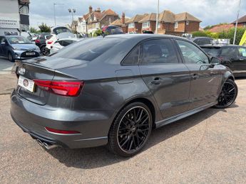 Audi A3 S3 TFSI QUATTRO BLACK EDITION S TRONIC TECH PACK