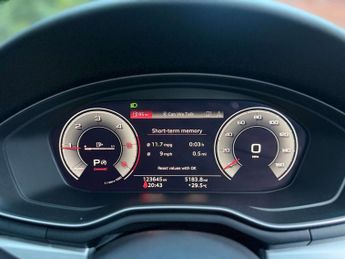 Audi A4 2.0 TDI 30 S line Estate 5dr Diesel S Tronic Euro 6 (s/s) (136 p