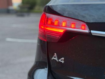 Audi A4 2.0 TDI 30 S line Estate 5dr Diesel S Tronic Euro 6 (s/s) (136 p