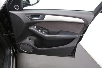 Audi Q5 2.0 TFSI S line Plus Tiptronic quattro Euro 6 (s/s) 5dr