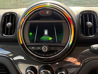 Mini Countryman Cooper D 2.0 Steptronic Automatic Chili 5 door - SAT NAV - APPLE