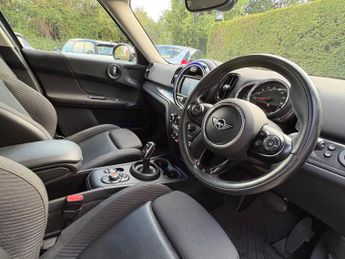 Mini Countryman Cooper D 2.0 Steptronic Automatic Chili 5 door - SAT NAV - APPLE