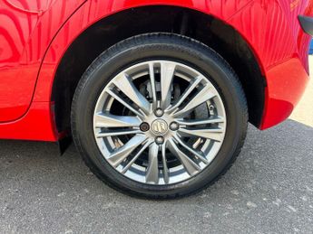 Suzuki Baleno SZ4 BOOSTERJET SAT NAV REAR CAMERA AUTOMATIC 1 OWNER
