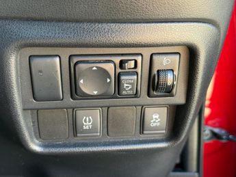Nissan Juke N-CONNECTA XTRONIC