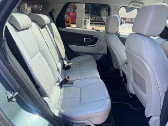 Land Rover Discovery Sport TD4 HSE