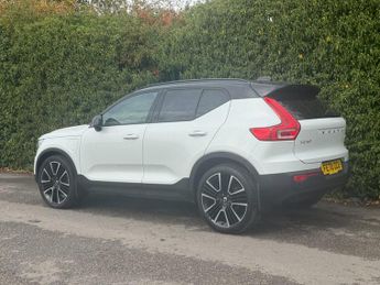 Volvo XC40 1.5h T5 Twin Engine Recharge 10.7kWh R-Design Pro SUV 5dr Petrol
