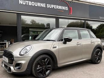 MINI Hatch Cooper 1.5 Petrol Automatic Sport Navigation Comfort Plus 5 door