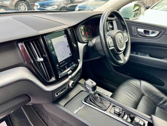 Volvo XC60 2.0 D4 Momentum Pro Auto Euro 6 (s/s) 5dr