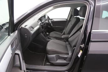 Volkswagen Tiguan 2.0 TDI SE Navigation DSG Euro 6 (s/s) 5dr