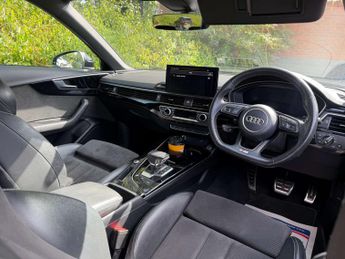 Audi A4 2.0 TFSI 40 Black Edition Estate 5dr Petrol S Tronic Euro 6 (s/s