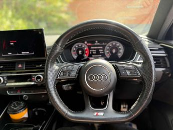 Audi A4 2.0 TFSI 40 Black Edition Estate 5dr Petrol S Tronic Euro 6 (s/s