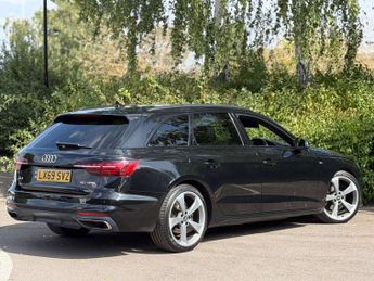 Audi A4 2.0 TFSI 40 Black Edition Estate 5dr Petrol S Tronic Euro 6 (s/s