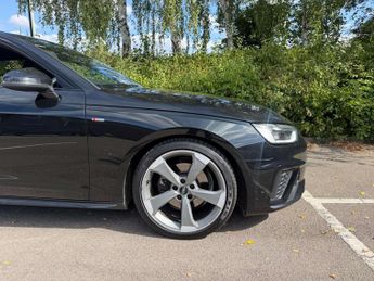 Audi A4 2.0 TFSI 40 Black Edition Estate 5dr Petrol S Tronic Euro 6 (s/s