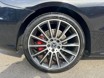 Mercedes-Benz C Class C 300 AMG LINE PREMIUM PLUS