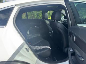 Mercedes-Benz GLC GLC 220D 4M AMG Line Premium Plus Coupe Auto Diesel SUNROOF/MEMO