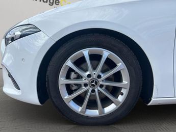 Mercedes-Benz A Class 1.3 A180 Sport (Executive) 7G-DCT Euro 6 (s/s) 5dr
