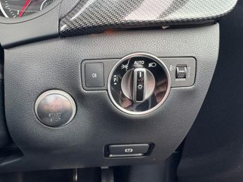 Mercedes-Benz B Class B 200D AMG Line Executive Auto Diesel PARKTRONIC/CAMERA/SAT NAV