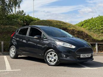Ford Fiesta 1.6 TDCi ECOnetic Titanium Hatchback 5dr Diesel Manual Euro 5 (s