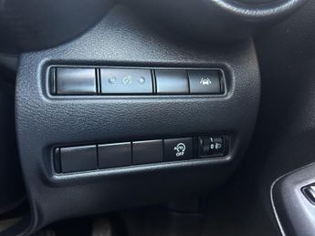 Nissan Juke 1.0 DIG-T N-Connecta DCT Auto Euro 6 (s/s) 5dr