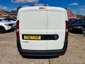 Vauxhall Combo 2300 CDTI