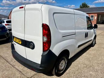 Vauxhall Combo 2300 CDTI
