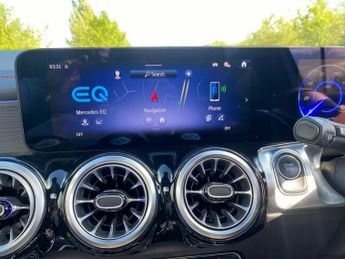 Mercedes-Benz EQB EQB 350 4M AMG Line Premium Plus Auto Electric 66KWH 7 SEATER/PA
