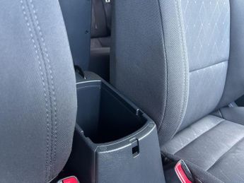 Kia Rio 1.25 SR7 Euro 6 5dr