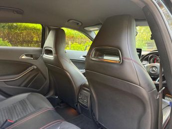 Mercedes-Benz A Class 1.5 A180d AMG Line (Executive) 7G-DCT Euro 6 (s/s) 5dr