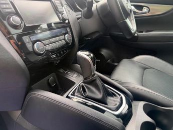 Nissan Qashqai 1.3 DIG-T Tekna DCT Auto Euro 6 (s/s) 5dr