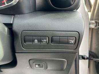 Citroen C3 Aircross PURETECH FLAIR S/S EAT6 AUTOMATIC SAT NAV