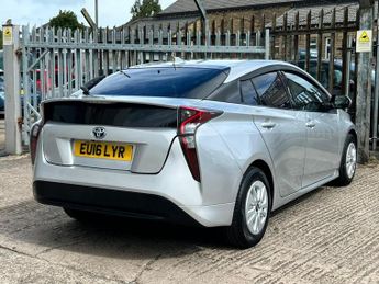 Toyota Prius VVT-I ACTIVE