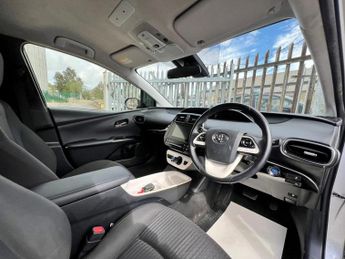 Toyota Prius VVT-I ACTIVE