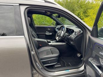 Mercedes-Benz EQB EQB 350 4M AMG Line Premium Plus Auto Electric 66KWH 7 SEATER/PA