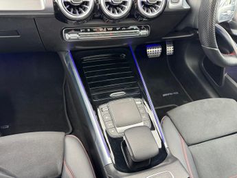 Mercedes-Benz EQB EQB 350 4M AMG Line Premium Plus Auto Electric 66KWH 7 SEATER/PA