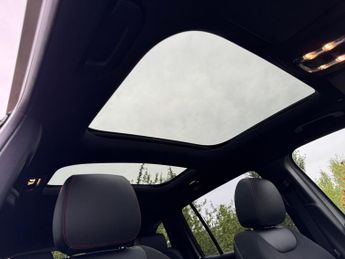 Mercedes-Benz EQB EQB 350 4M AMG Line Premium Plus Auto Electric 66KWH 7 SEATER/PA