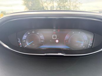 Peugeot 3008 1.5 BLUEHDI S/S ALLURE