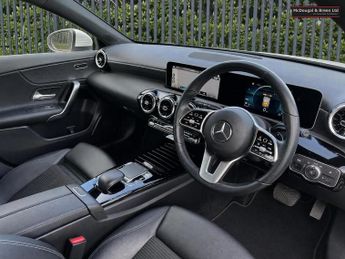 Mercedes-Benz A Class 1.3 A200 Sport (Executive) 7G-DCT Euro 6 (s/s) 5dr