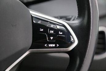 Volkswagen ID.3 Pro Performance 58kWh Life Auto 5dr