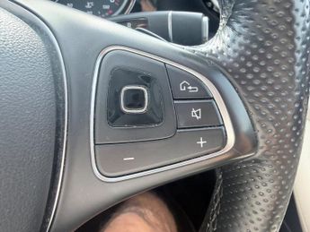 Mercedes-Benz E Class 2.0 E 220 D SE PREMIUM