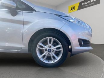 Ford Fiesta 1.25 Zetec Euro 6 5dr